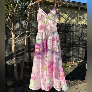 Flor et.al dress
Size: US 4